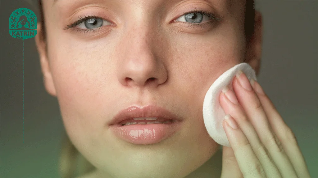 آشنایی با ماهیت پوست چرب و عوامل ایجادکننده آن