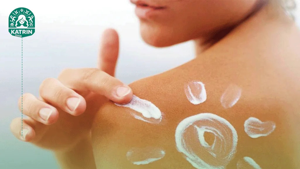 دلیل اهمیت پاک کردن ضدآفتاب چیست؟