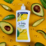 لوسیون بدن St.Ives ویتامین ای و آووکادو مدل HYDRATING - Image 2